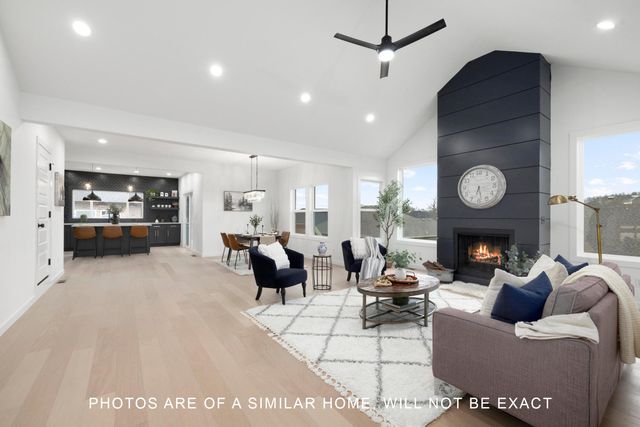 1001 W Jay Street, Ozark, MO 65721