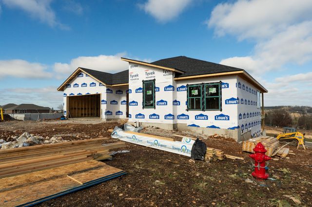 1001 W Jay Street, Ozark, MO 65721