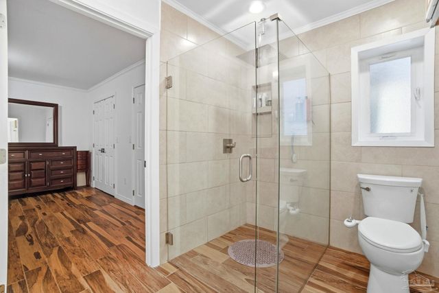 4708 Dean Dr, Pace, FL 32571