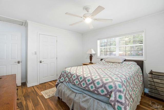 4708 Dean Dr, Pace, FL 32571