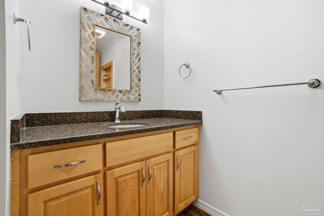 4708 Dean Dr, Pace, FL 32571