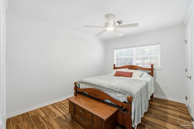 4708 Dean Dr, Pace, FL 32571