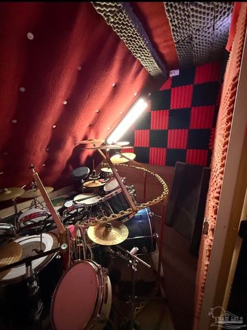 4708 Dean Dr, Pace, FL 32571