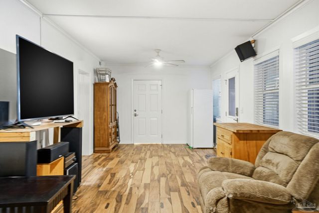 4708 Dean Dr, Pace, FL 32571