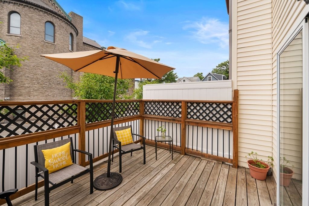 580 Bennington St 2, Boston, MA 02128