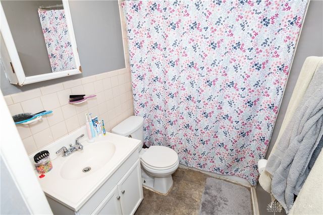 24 Ramona Drive, Fairborn, OH 45324