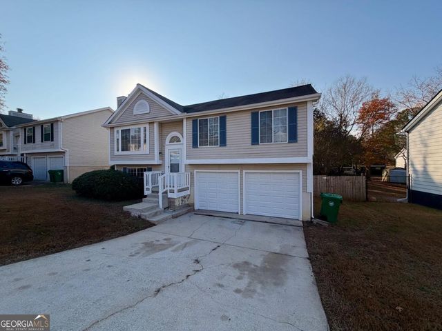 6091 Raintree Bend, Lithonia, GA 30058