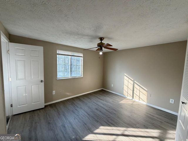 6091 Raintree Bend, Lithonia, GA 30058