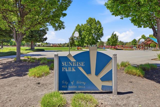 1510 Sunrise Drive, Gilroy, CA 95020