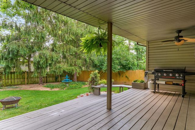2790 S Eldon Avenue, Springfield, MO 65807