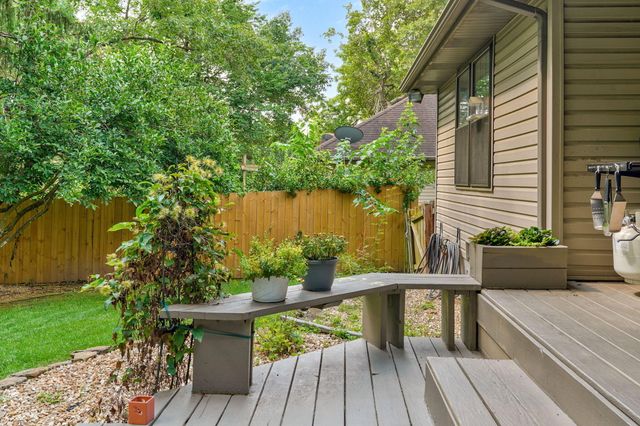 2790 S Eldon Avenue, Springfield, MO 65807