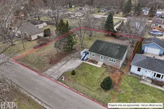 38132 N Manor Avenue, Beach Park, IL 60087