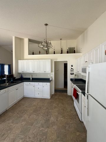 401 Carolina Woods Dr., Myrtle Beach, SC 29588