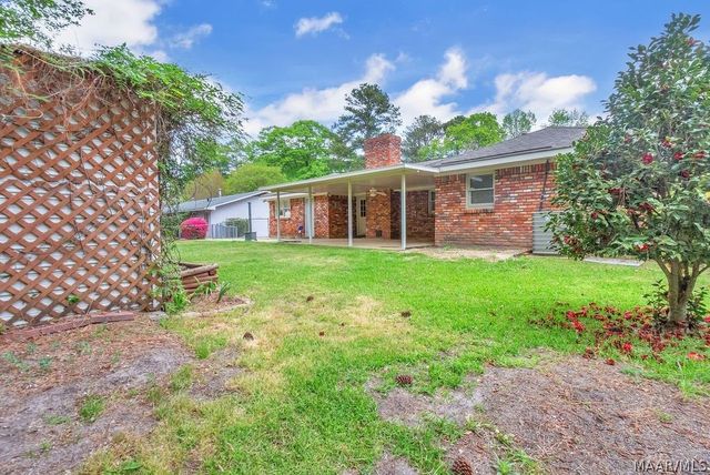 562 Larkin Lane, Montgomery, AL 36109