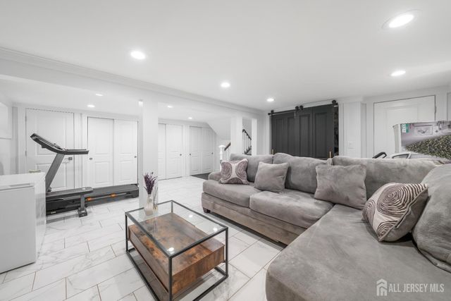 2853 Allen Avenue, Union Twp, NJ 07083