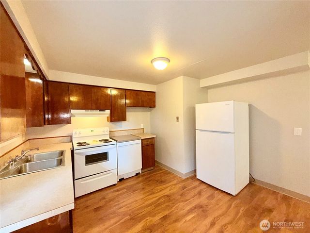 10901 NE 7th Street, Vancouver, WA 98664