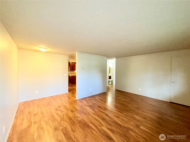 10901 NE 7th Street, Vancouver, WA 98664