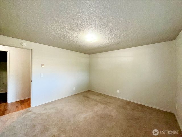 10901 NE 7th Street, Vancouver, WA 98664