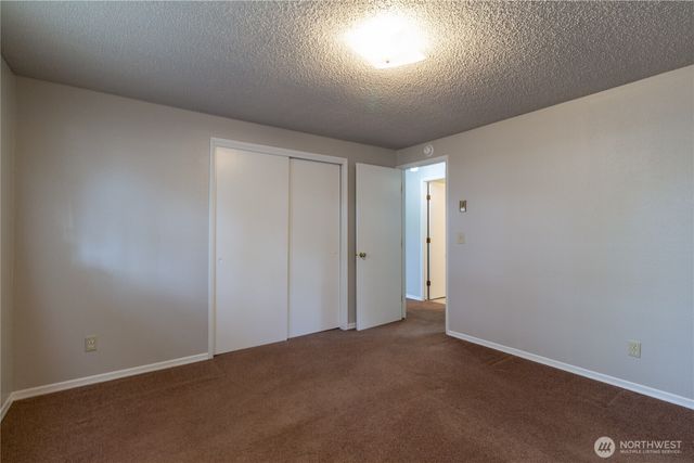 10901 NE 7th Street, Vancouver, WA 98664