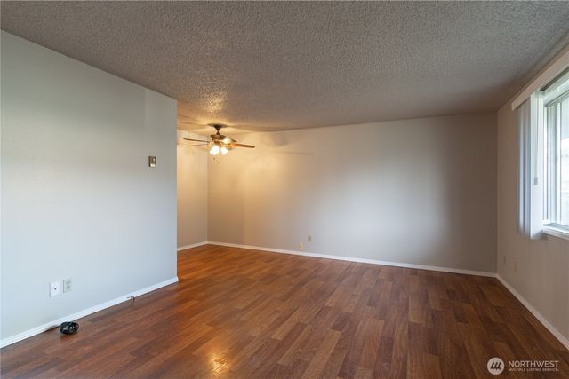 10901 NE 7th Street, Vancouver, WA 98664