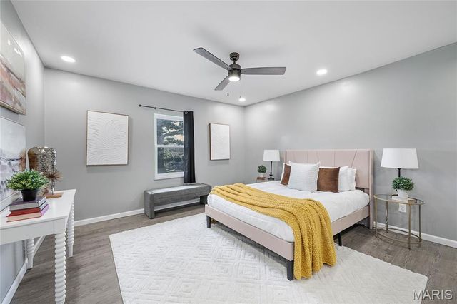 8014 Morgan Ford Road, St Louis, MO 63123