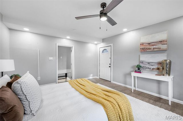 8014 Morgan Ford Road, St Louis, MO 63123