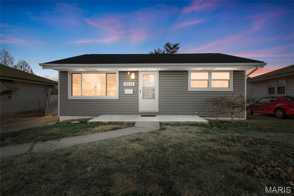 8014 Morgan Ford Road, St Louis, MO 63123