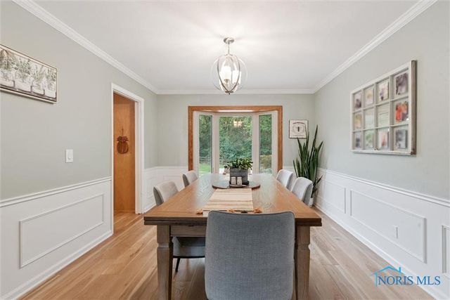 831 Whitehorse Court, Perrysburg, OH 43551