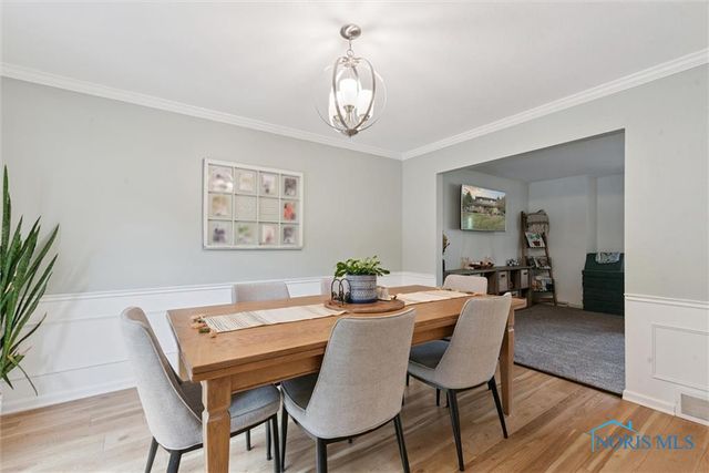 831 Whitehorse Court, Perrysburg, OH 43551