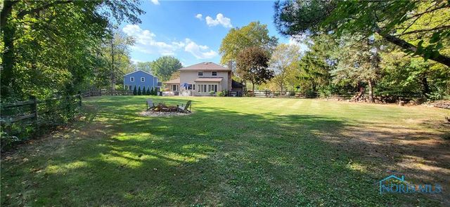 831 Whitehorse Court, Perrysburg, OH 43551