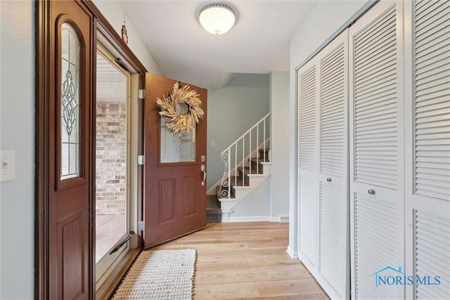 831 Whitehorse Court, Perrysburg, OH 43551