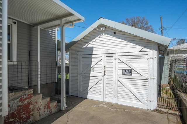 1207 E Providence Ave, Spokane, WA 99207