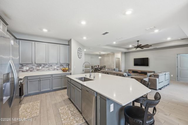 4225 ZIDAL Court, Jacksonville, FL 32277