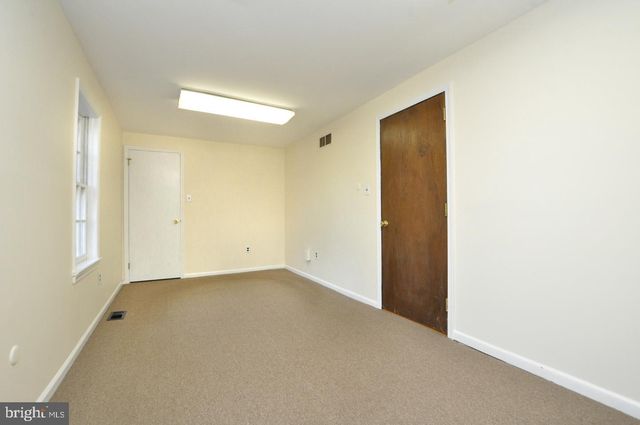 414 STOKES RD, Medford, NJ 08055