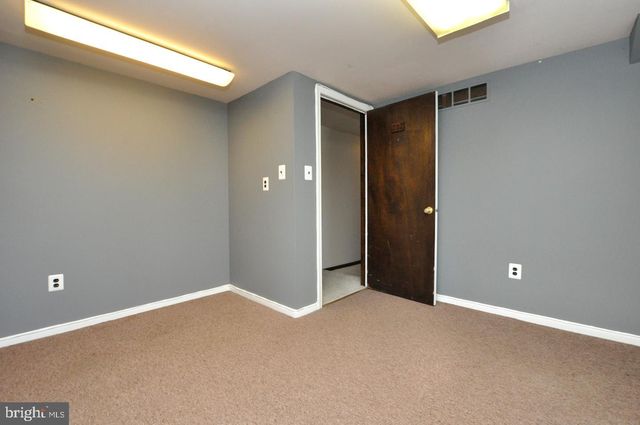 414 STOKES RD, Medford, NJ 08055