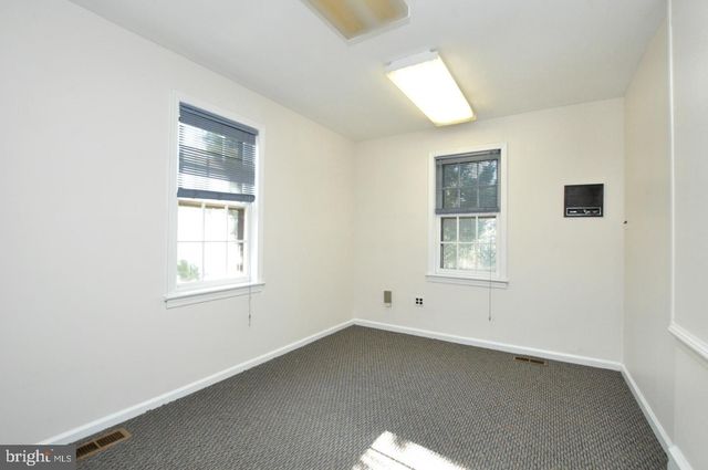 414 STOKES RD, Medford, NJ 08055