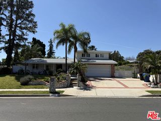 12623 Jolette Avenue, Granada Hills (los Angeles), CA 91344