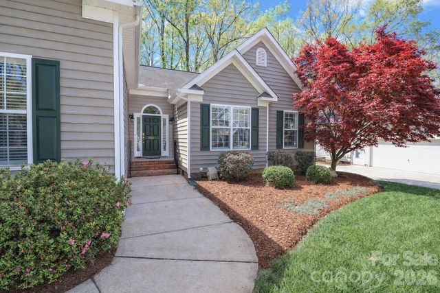 158 Forest Walk Way, Mooresville, NC 28115