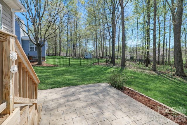 158 Forest Walk Way, Mooresville, NC 28115