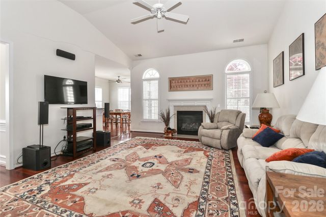 158 Forest Walk Way, Mooresville, NC 28115