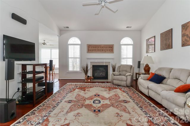 158 Forest Walk Way, Mooresville, NC 28115