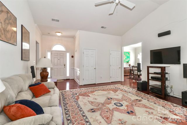 158 Forest Walk Way, Mooresville, NC 28115