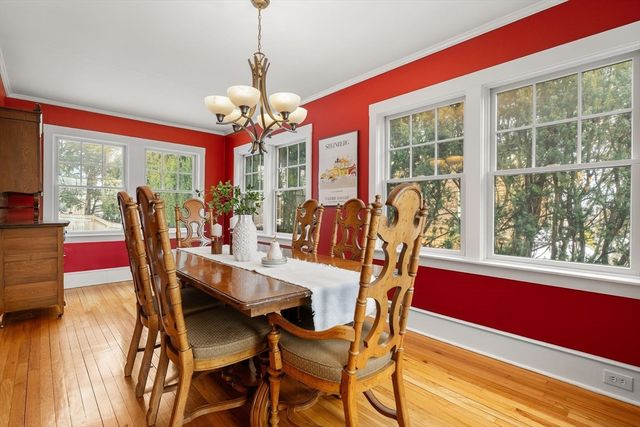 15 College Ave, Arlington, MA 02474