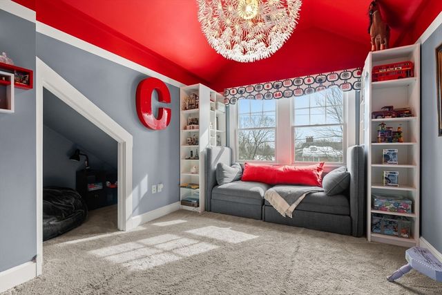 15 College Ave, Arlington, MA 02474