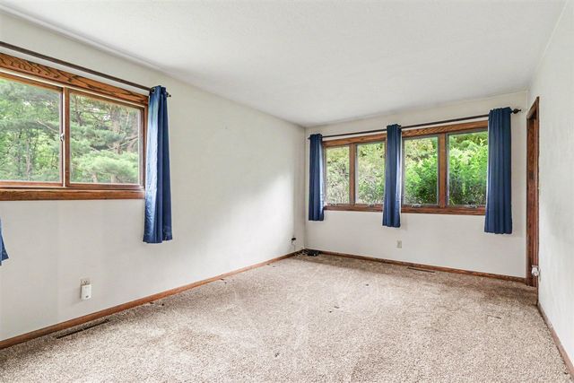 16791 De Avenue, Augusta, MI 49012