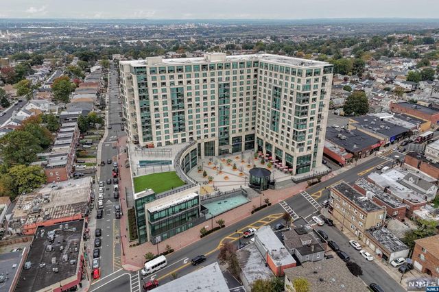 695 Anderson Avenue 685-Suite 2, Cliffside Park, NJ 07010