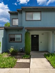 581 Lincoln Ave #B, Modesto, CA 95354