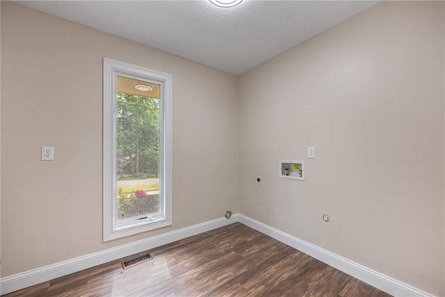 239 Honey Jane Drive, Beavercreek, OH 45434