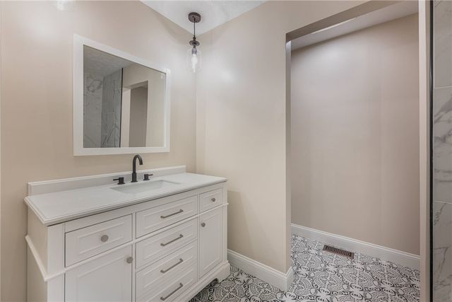 239 Honey Jane Drive, Beavercreek, OH 45434