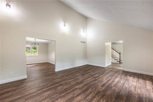 239 Honey Jane Drive, Beavercreek, OH 45434